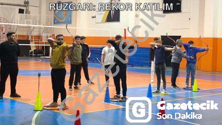 Sarıgöl’de Geleneksel Türk Okçuluğu Rüzgarı: Rekor Katılım