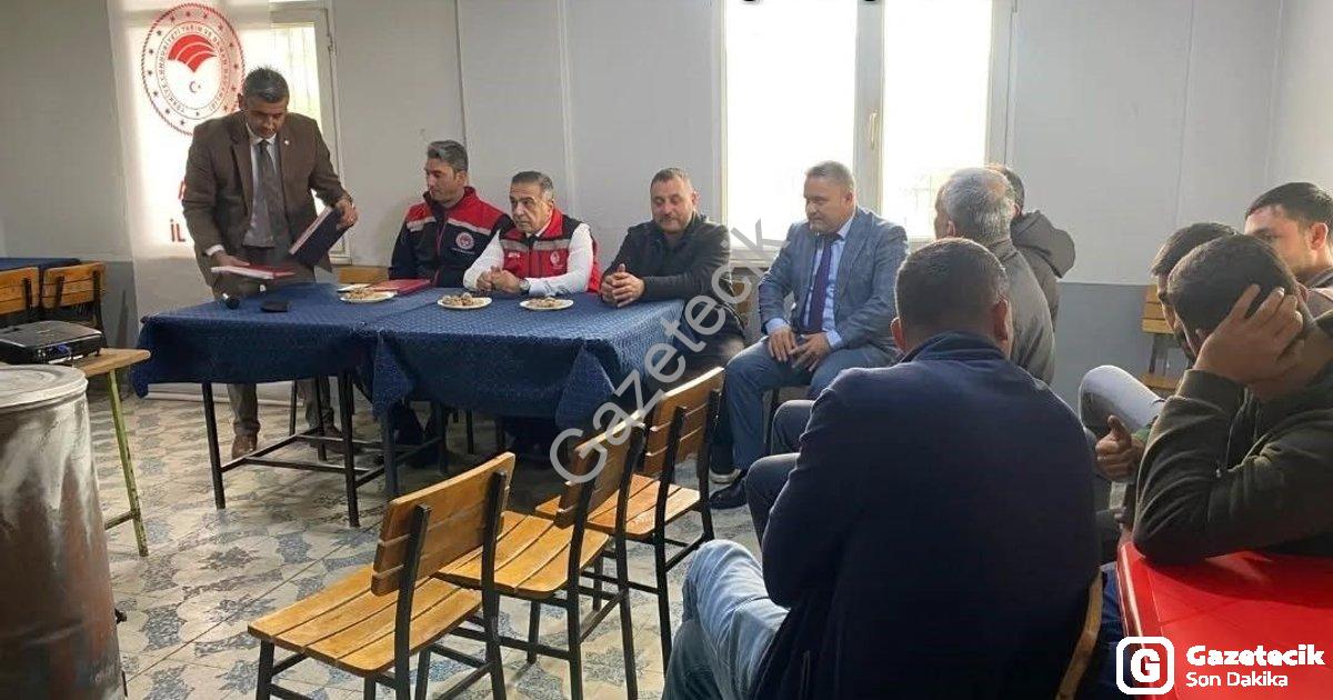 "Aydın’da Tarım Seferberliği: 17 İlçede Eş Zamanlı Saha Çalışması" başlıklı haber için fotorealistik